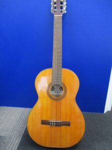 ギターを高額査定実施中!藤沢市で地域No.1高価買取宣言中!大吉藤沢店です。