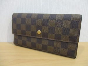 ヴィトン 長財布をお買取り致しました。 大吉松江店