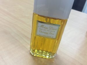 札幌の大吉円山公園店では香水の買取もしています