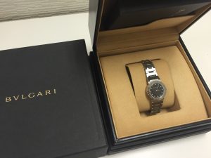 大吉円山公園店でブルガリの時計を買取しました