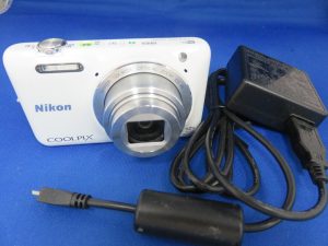 デジタルカメラの買取は池田市の大吉池田店へ