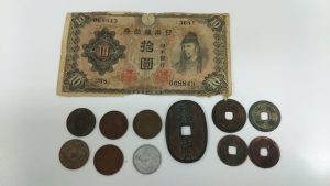 古銭の査定実施中!買取専門店大吉グラード伊集院店です。