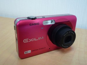 デジタルカメラの買取は世田谷区成城の大吉成城学園前店！