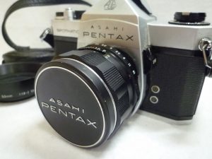 出張査定にてカメラをお買取り!!JR王寺駅北口すぐの大吉リーベル王寺店です!!