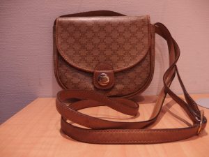 セリーヌを売るなら関内伊勢佐木町の買取専門店 大吉。