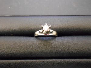 ダイヤのご査定は大橋店へ