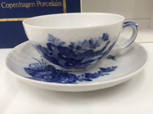 ブランド食器、高価買取り致します。大吉サファ福山店です！