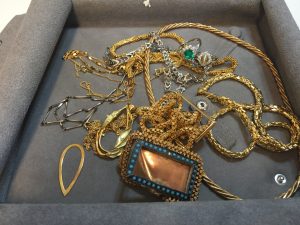 金・プラチナの高価買取は町田市の大吉町田店！