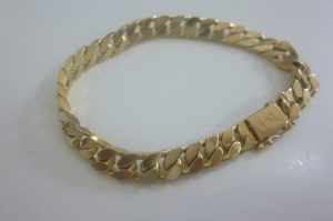 K18ブレスレット