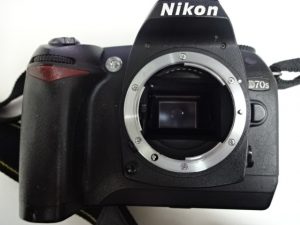 カメラの買取は大吉 調布店にお任せ下さい