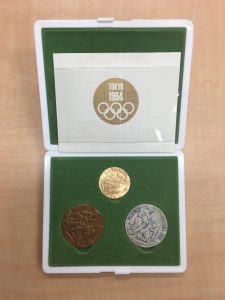 オリンピックのメダル、お買取りします。大吉成城学園前店です