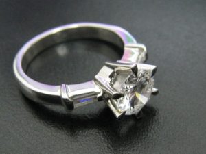 ダイヤ、メレダイヤ、指輪、ネックレス、ピアス、イヤリング、金、プラチナ、宇部市、買取り