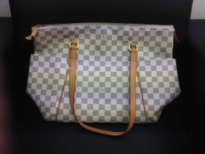 只今高価買取中!千葉県松戸市の大吉松戸店が断然お得です!ヴィトン売るなら大吉!