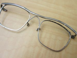 金縁のメガネお買取致しました!大吉津田沼店ですぅ!