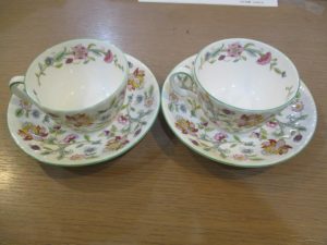 大吉 武蔵小金井店 ブランド食器の画像です。