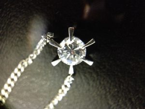 京田辺でダイヤモンドを売るなら買取専門店大吉ガーデンモール木津川店!