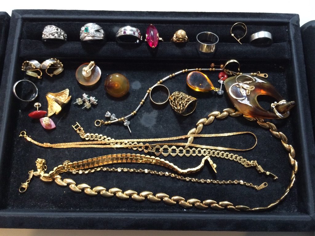 貴金属　プラチナ　ジュエリー　ダイヤ　買取　買い取り　北九州市　小倉北区　魚町　京町