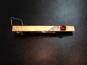 琴似の皆様も、金製タイピンの買取は札幌中央区の大吉円山公園店!