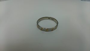 貴金属は今が売り時!!日置市買取専門店大吉グラード伊集院店。