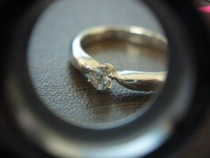 ダイヤリングをセンター北にお住まいのお客様からお売りいただきました。|大吉センター北店