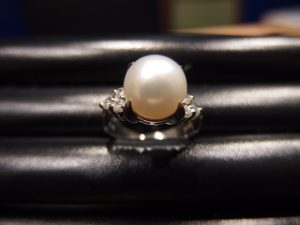 関内で真珠の買取なら買取専門店 大吉 カトレヤプラザ伊勢佐木店。