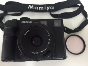 カメラ高価買取中! 大吉サファ福山です!