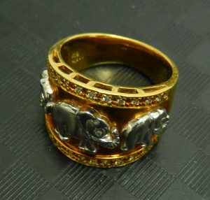 貴金属 大吉柏原店