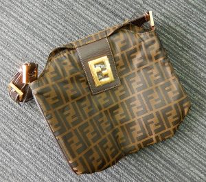 フェンディ 大吉柏原店