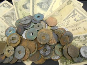 古銭のご査定は大橋店へ