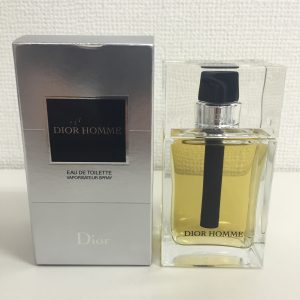 香水買取ります!!大吉町田店