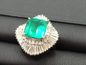 色石の高価買取なら大吉ゆめタウン八代店にお任せを!