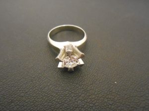 160721ダイヤのご査定は大橋店へ