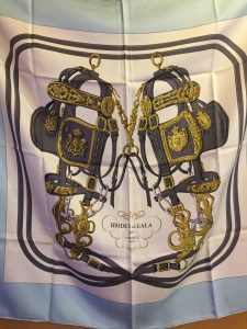 エルメスのスカーフを買取いたしました。大吉中野店です。