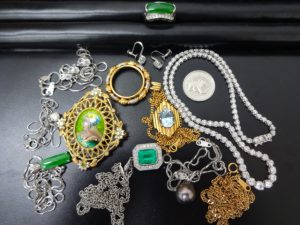 貴金属価格上昇中!買取専門店大吉久留米店です