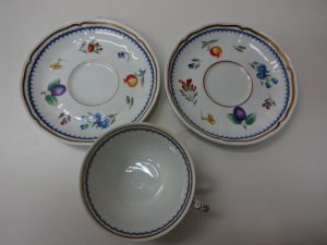 大吉調布店で買取した食器