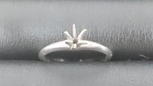 プラチナリングの高額査定実施中！ 藤沢市で地域No.1買取の大吉藤沢店です。