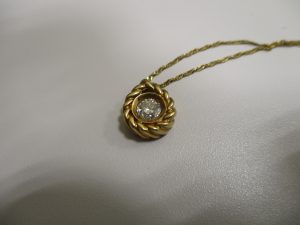 ダイヤの買取は大吉リソラ大府店へ