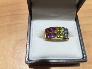 5大貴石以外の色石も頑張って買取している大吉東急プラザ新長田店です！