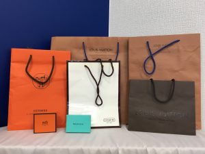 ブランド品 紙袋 箱 買取!! 大吉 平井店
