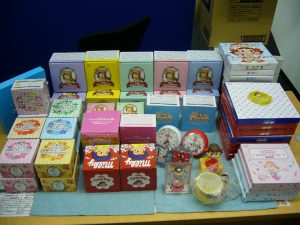 不二家 ペコちゃん グッズのお買取りなら天神橋筋商店街の大吉へ