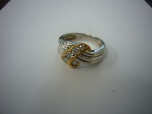 メレダイヤ付きの指輪を都筑区にお住まいのお客様からお売りいただきました。|大吉センター北店