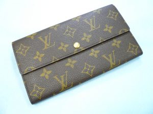 LV財布買取北摂