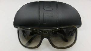 ポリス　サングラス