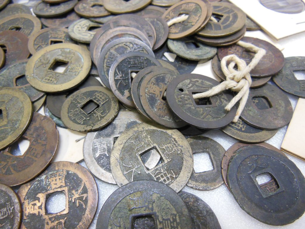 古銭の買取りはお任せください!大吉豊田店♪