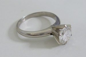 Pt900リング 1.36ct 4 (2)