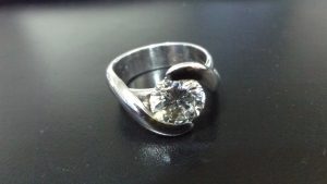 ダイヤモンド2ctオーバー