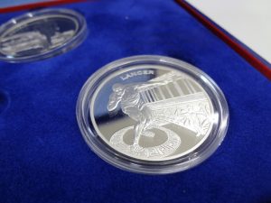 伊勢崎市のお客様より記念コインセットを買取ました！