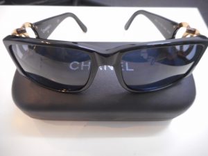 尼崎のお客様より、CHANEL(シャネル)のブランドサングラスを買取ました。大吉キッピ―モール三田(兵庫)