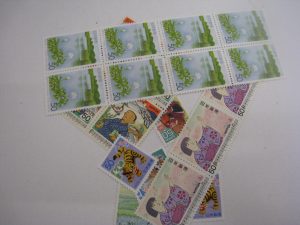 茅ヶ崎にお住まいのお客様よりバラ切手の財布を買取しました。地域No.1高価買取宣言中！