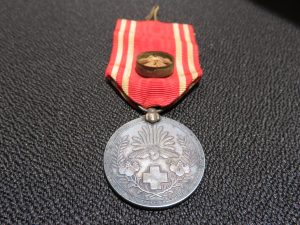 勲章を買取した大吉東急プラザ新長田店!